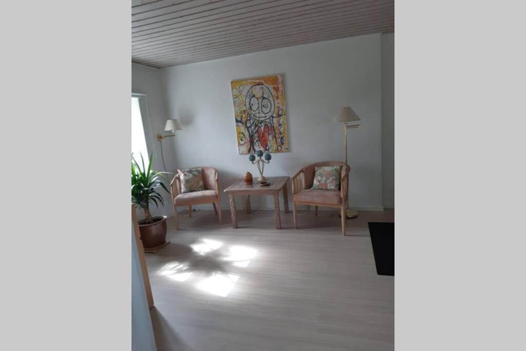 Skont Hus, Med 8 Sovepladser Saeby  Exterior photo